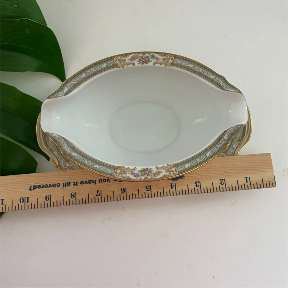Noritake Lynbrook Made in Occupied Japan Cream & Gold Floral Gravy Boat w/ plate